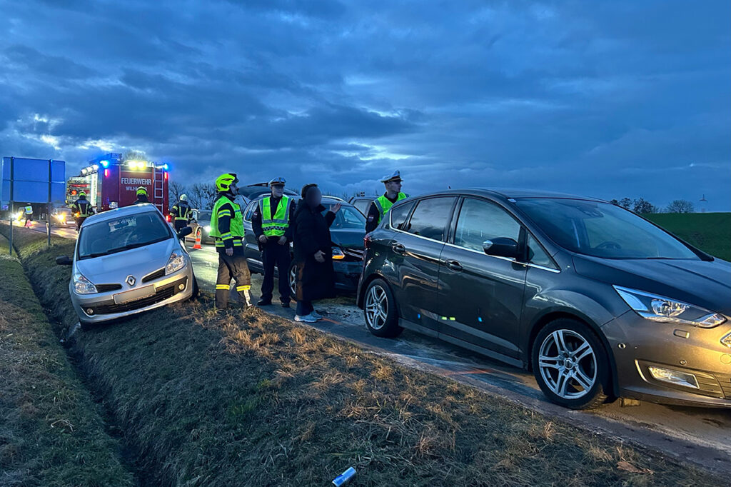 +++Technischer Einsatz – Verkehrsunfall in Hitzing+++