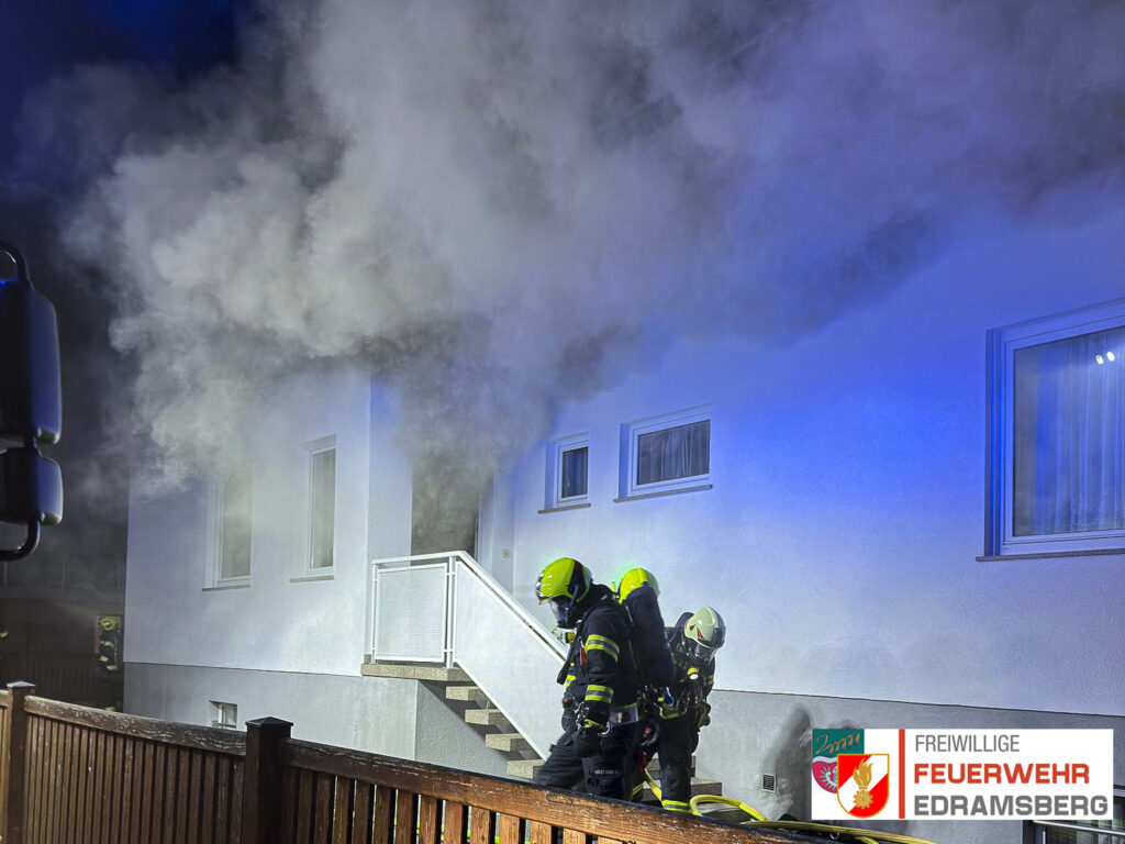 +++Wohnhausbrand in Reith+++
